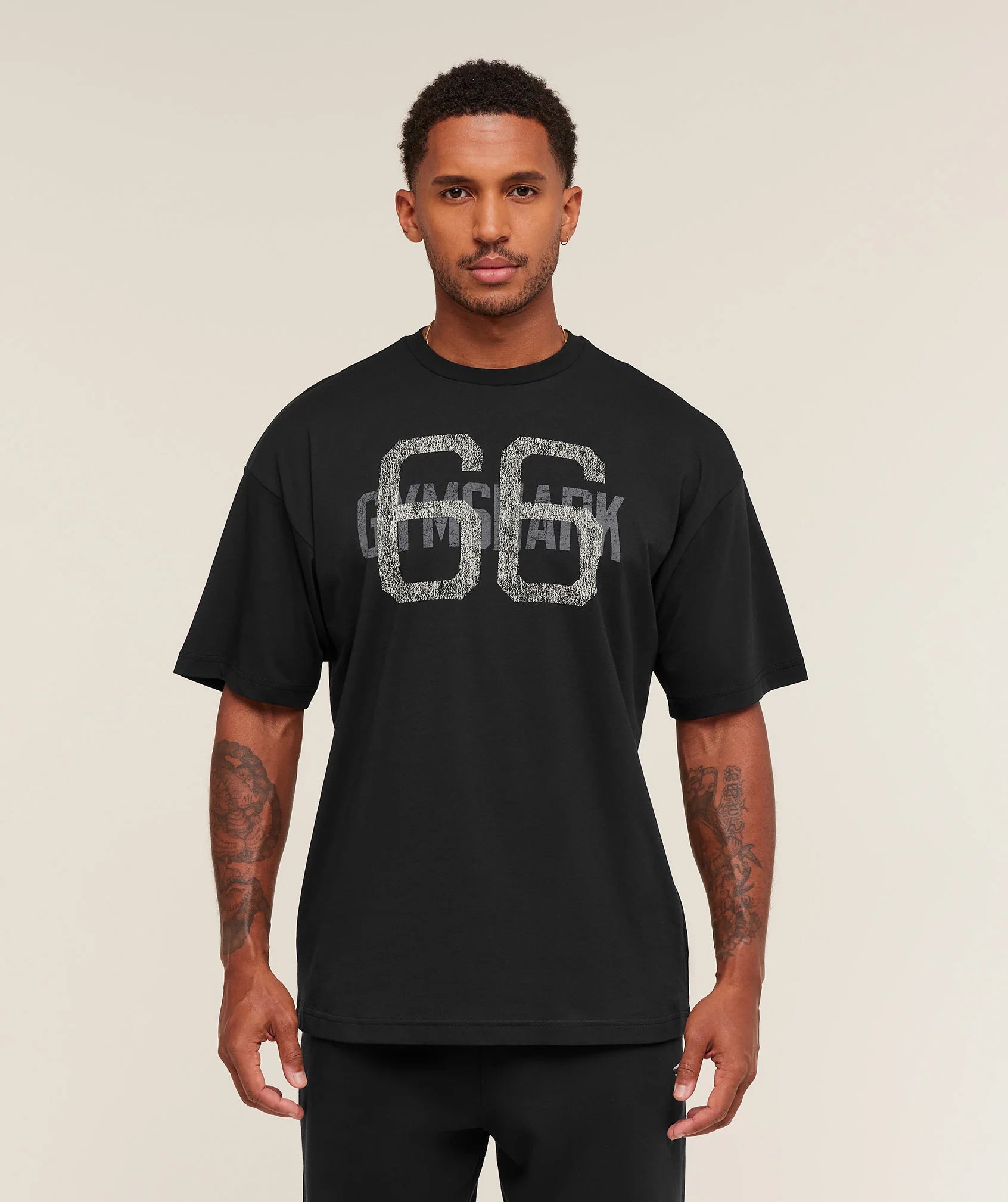 GS66 Camiseta Negra