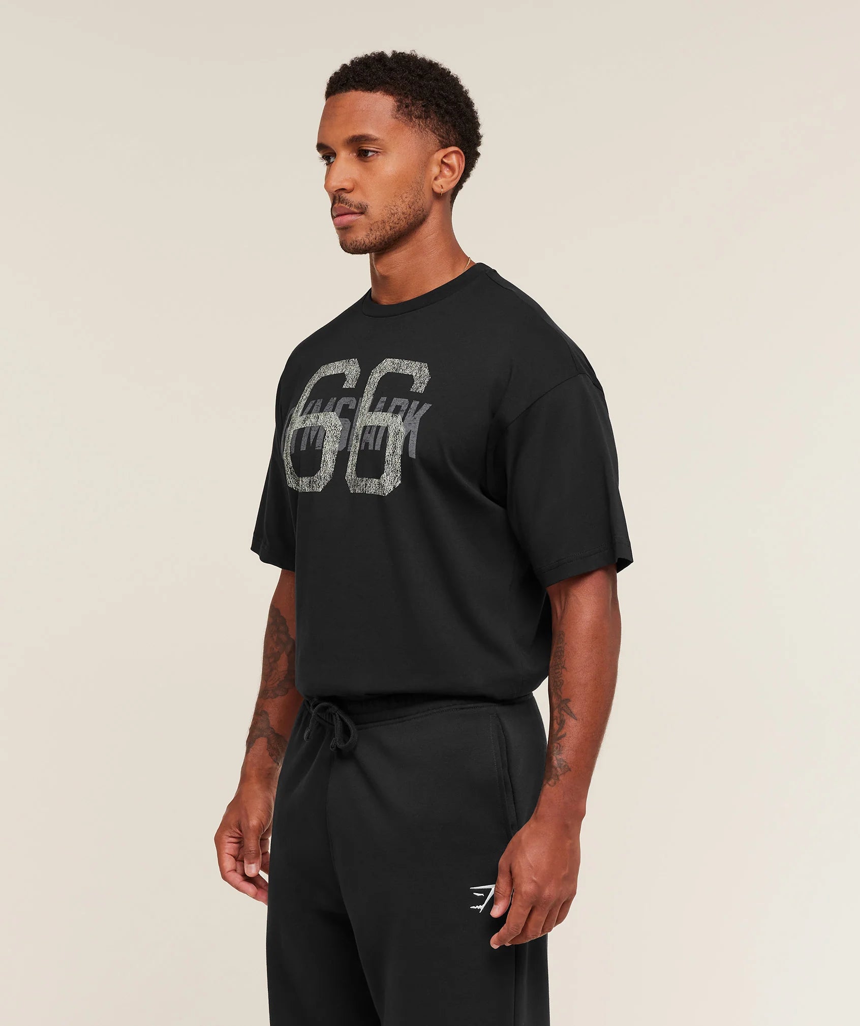 GS66 Camiseta Negra