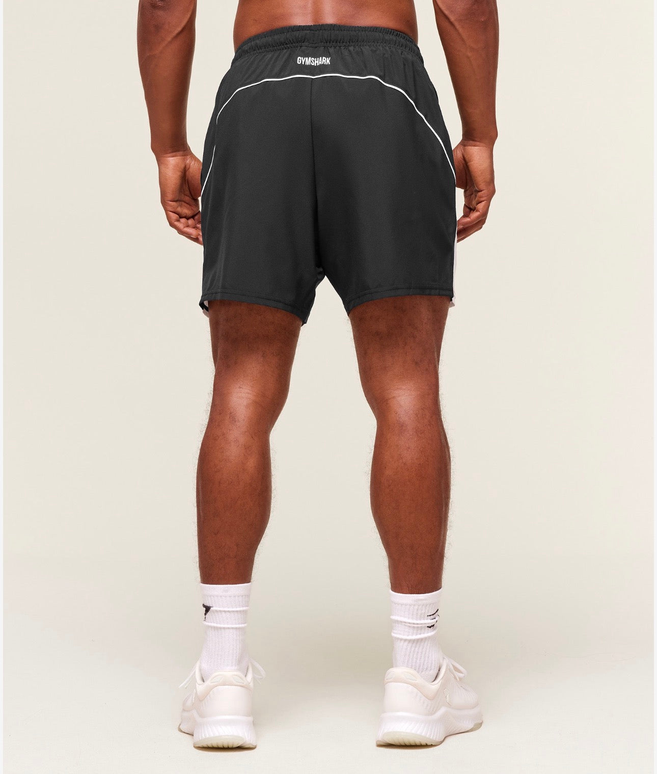 Arrival Block 6” Shorts Black Slim Fit GymShark