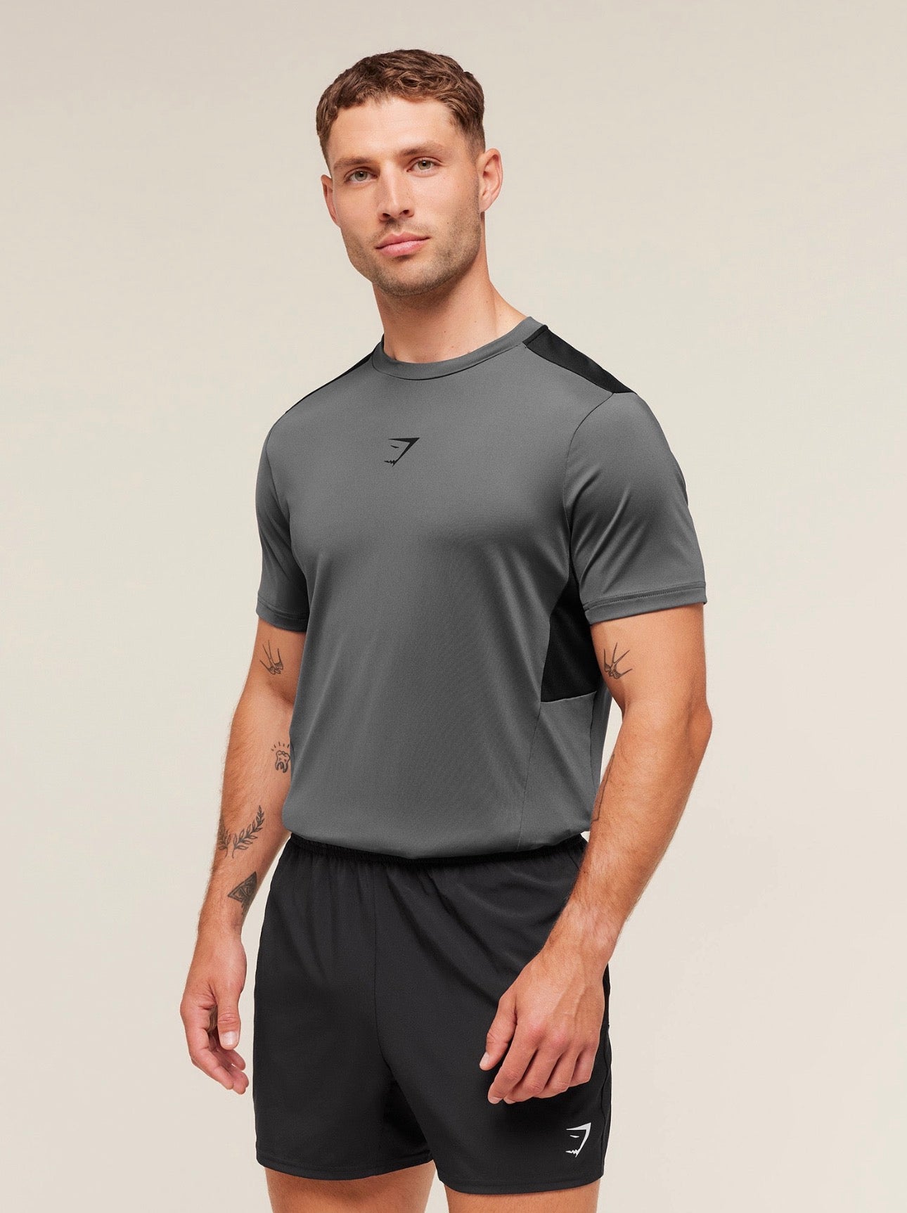 Sport T-Shirt Slim Fit Dark Grey/Black GymShark
