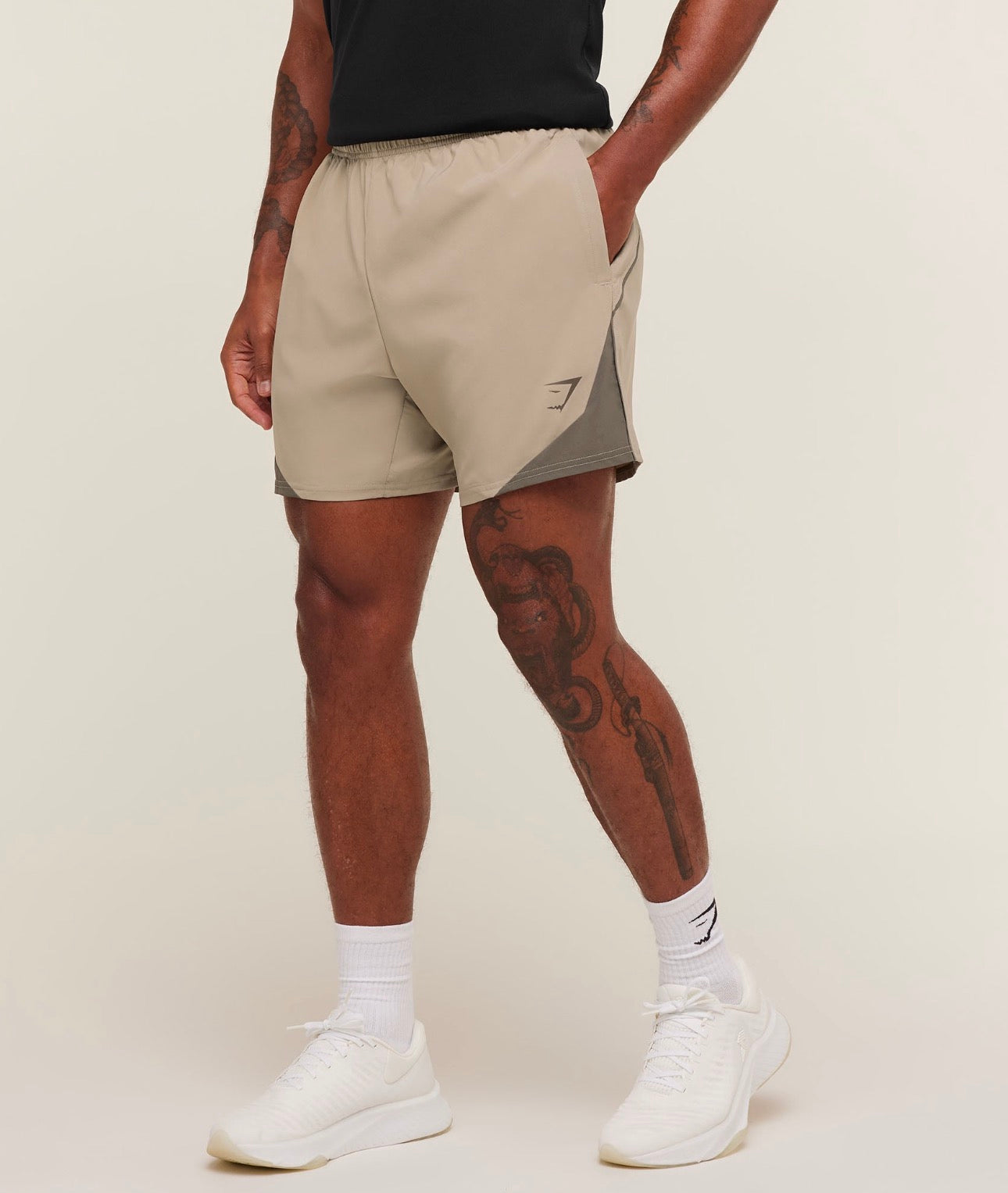 Arrival Block 6” Shorts Cement Brown Slim Fit GymShark