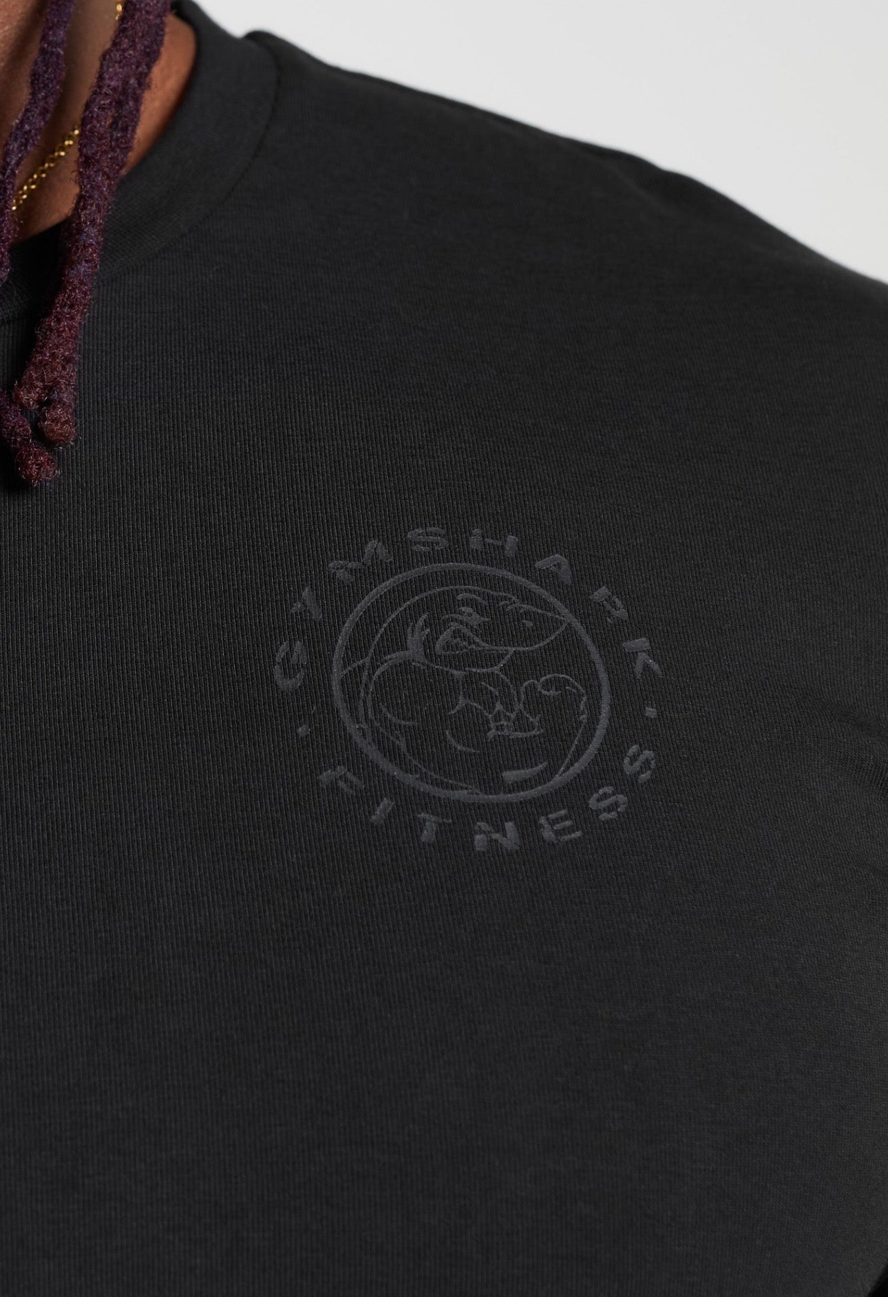 Camiseta Legacy ajustada negra